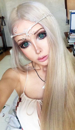valeria-lukyanova.jpg