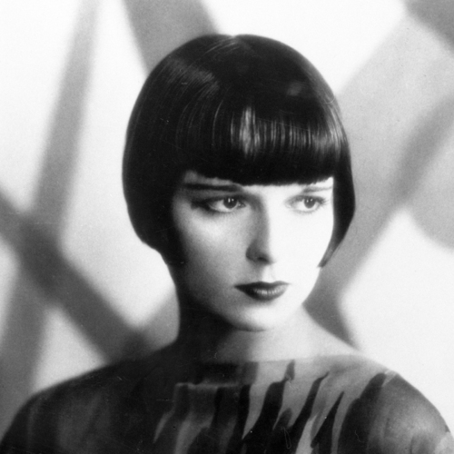 Louise-Brooks-1928.thumb.jpg.f215d396b79